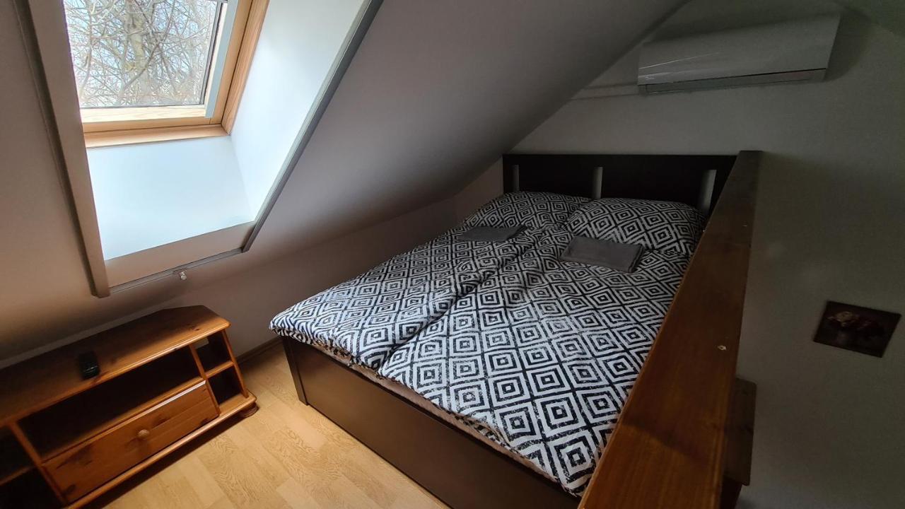Gyulai Fuerdoe Apartman Exterior foto