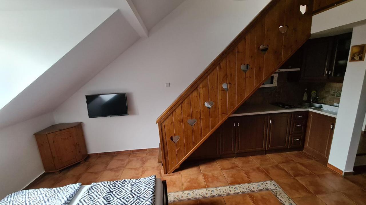 Gyulai Fuerdoe Apartman Exterior foto